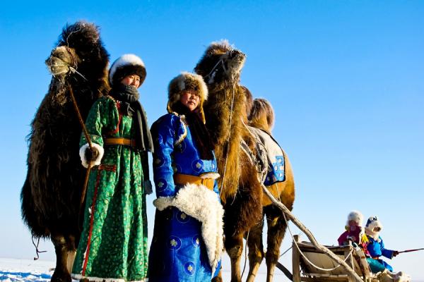 那达慕上的人们