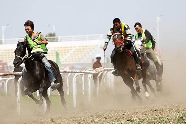 那达慕赛马